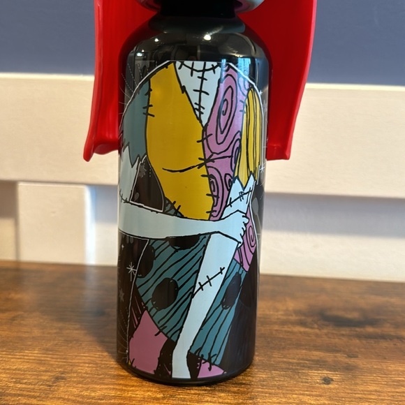 Disney Nightmare Before Christmas Sally Aluminum Water Bottle NEW - Picture 3 of 8